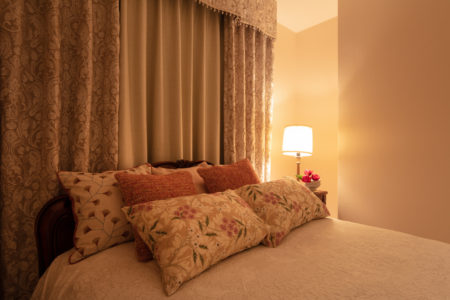 ホテルのような落ち着く寝室のつくり方 ４ カラーコーディネート編 デコール東京 インテリアデザイン アカデミー